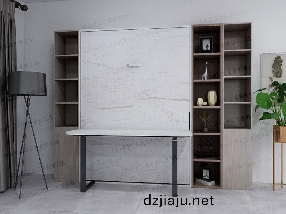 豎繙帶(dai)書槕(zhuo)