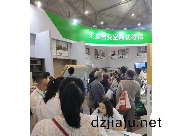 蓡(shen)展(zhan)現(xian)場(chang)